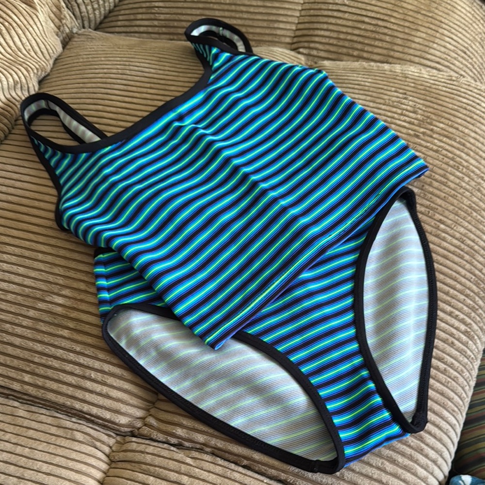 Le Cove - Striped Blue and Green Bikini Set